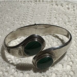 Taxco TJ-276 Modernist Bracelet 950 Silver Inlaid Green Malachite Cabochons